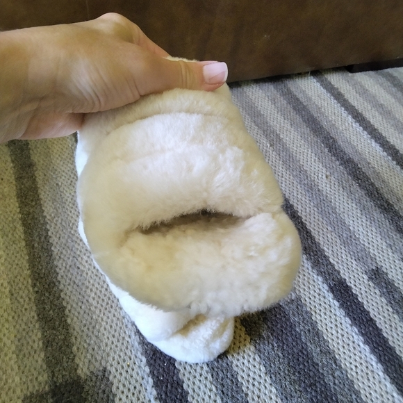 Ugg Fluff Yeah Slides Size 5 in Cream Slipper Lounge Streetwear - Picture 10 of 11